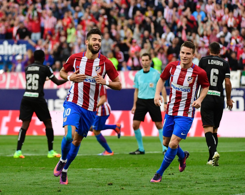 Bohater kolejki - Yannick Carrasco